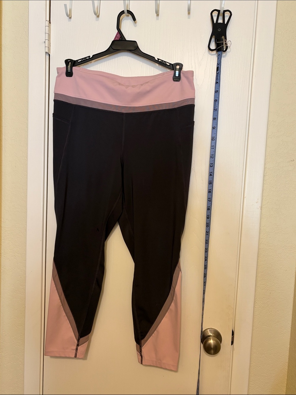 Tangerine Black and Dusty Pink Colorblock Leggings